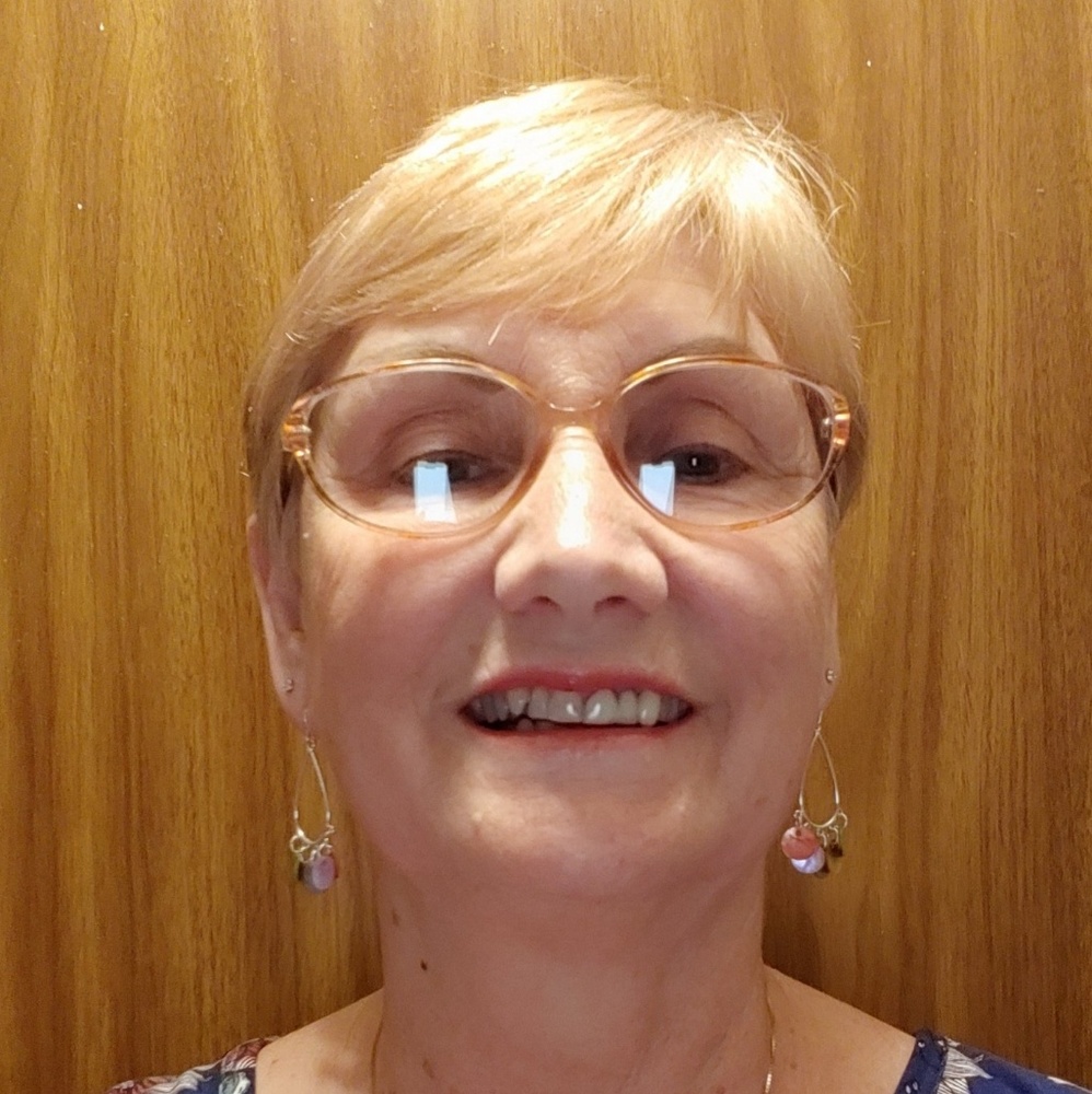 Meet your Posher, Nancy